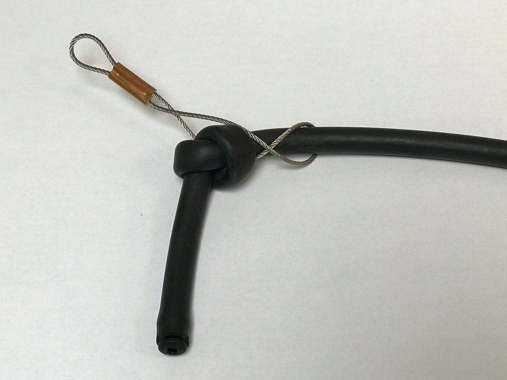 Figure 8 Grip - Fits All Tube 1 Figure 8 Grip - Fits All Tube